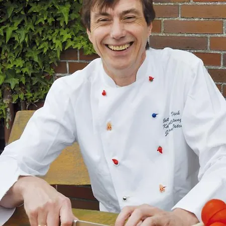 Hotel Buten-diek Hotel-restaurant Gmbh & *