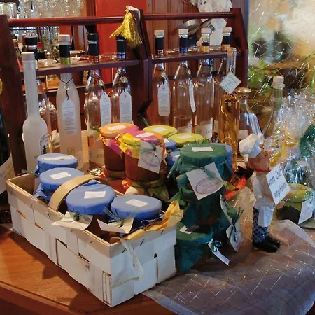 Buten-diek Hotel-restaurant Gmbh & 도누메시어