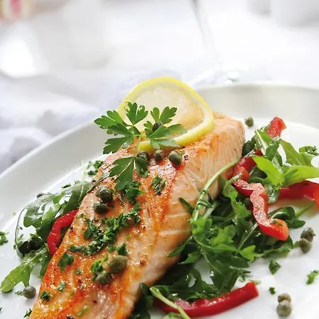 Buten-diek Hotel-restaurant Gmbh & 호텔