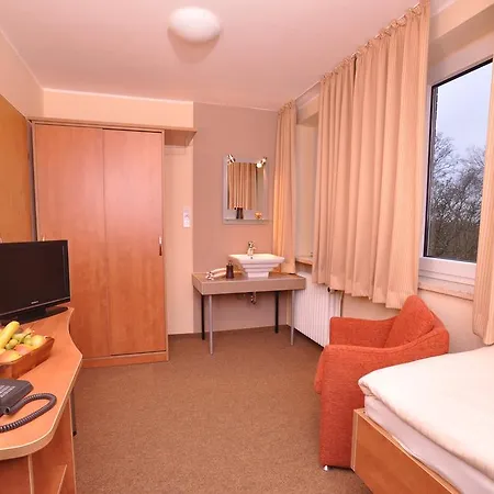 Hotel Buten-diek Hotel-restaurant Gmbh & Dornumersiel