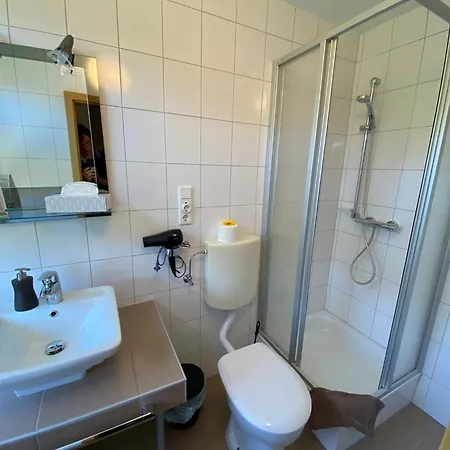 Hotel Buten-diek Hotel-restaurant Gmbh & *