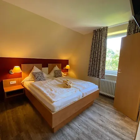 Buten-diek Hotel-restaurant Gmbh & 호텔 도누메시어