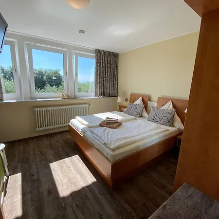 Hotel Buten-diek Hotel-restaurant Gmbh & Dornumersiel